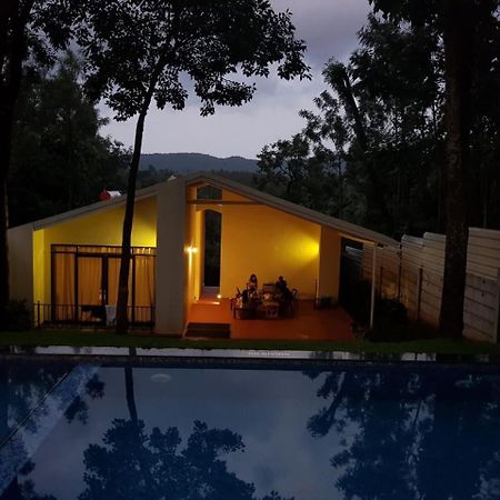 Aakriti Homestay Chikmagalūr Exterior foto