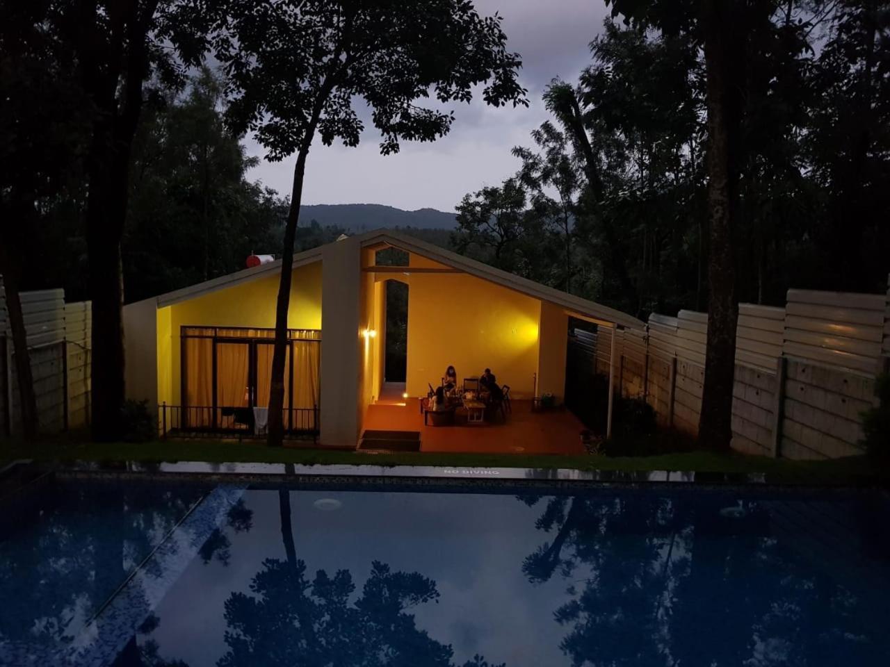 Aakriti Homestay Chikmagalūr Exterior foto